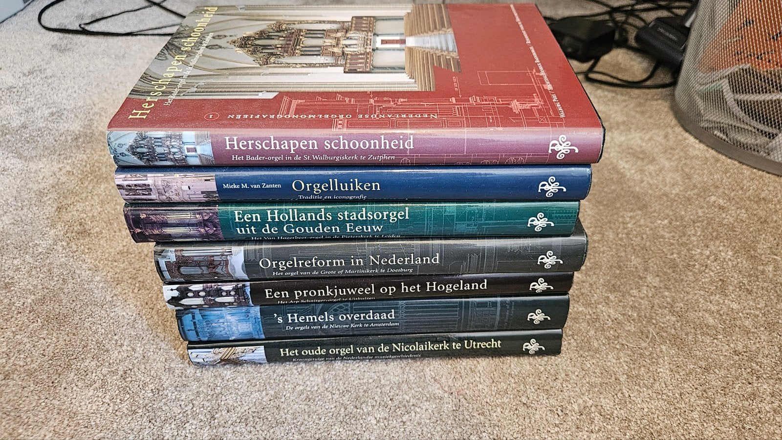 Serie Nederlandse Orgelmonografieën, Boeken, Encyclopedieën, Ophalen of Verzenden, Zo goed als nieuw