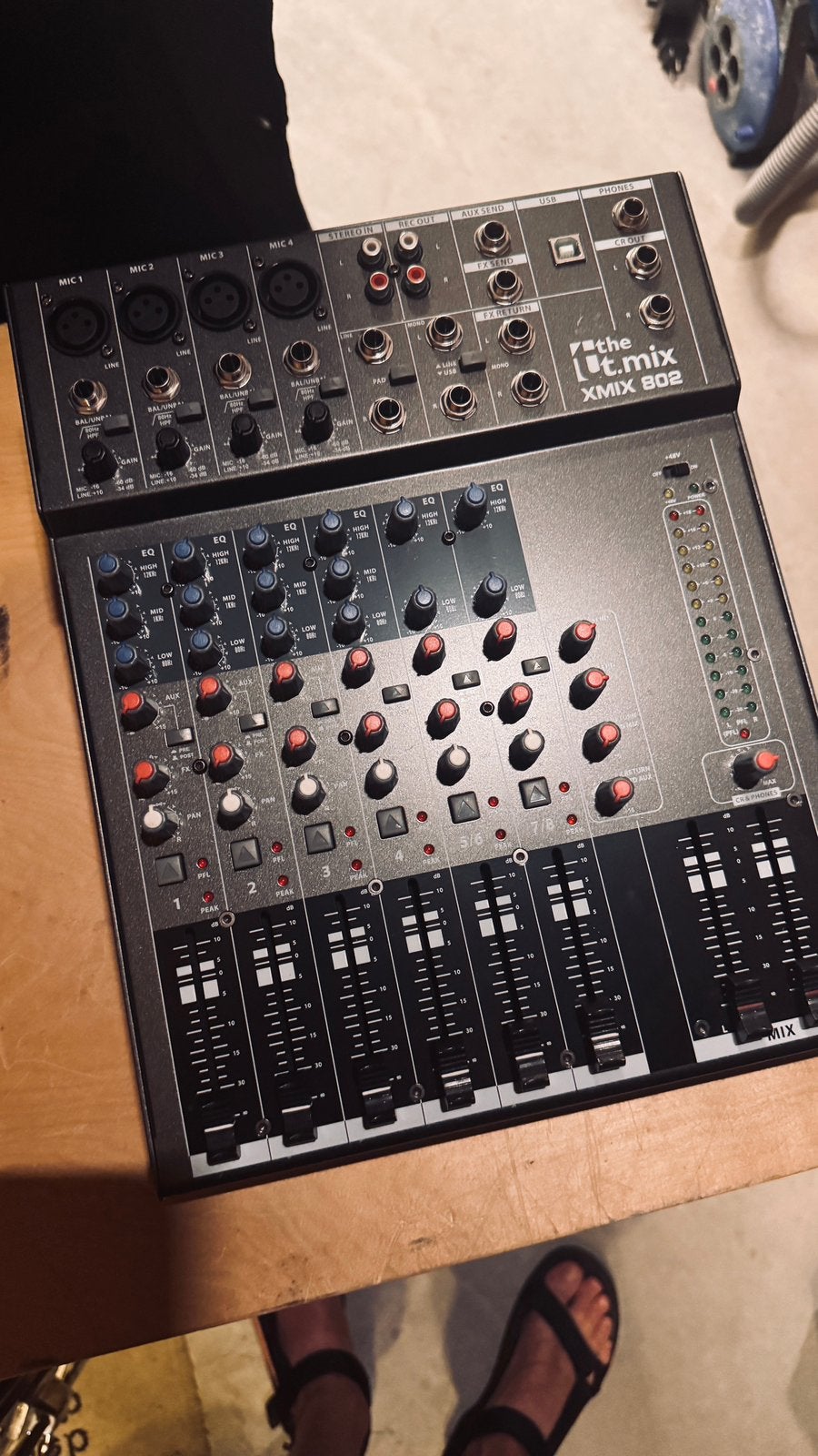 t.mix mixer mengtafel, Ophalen, Zo goed als nieuw, 5 tot 10 kanalen