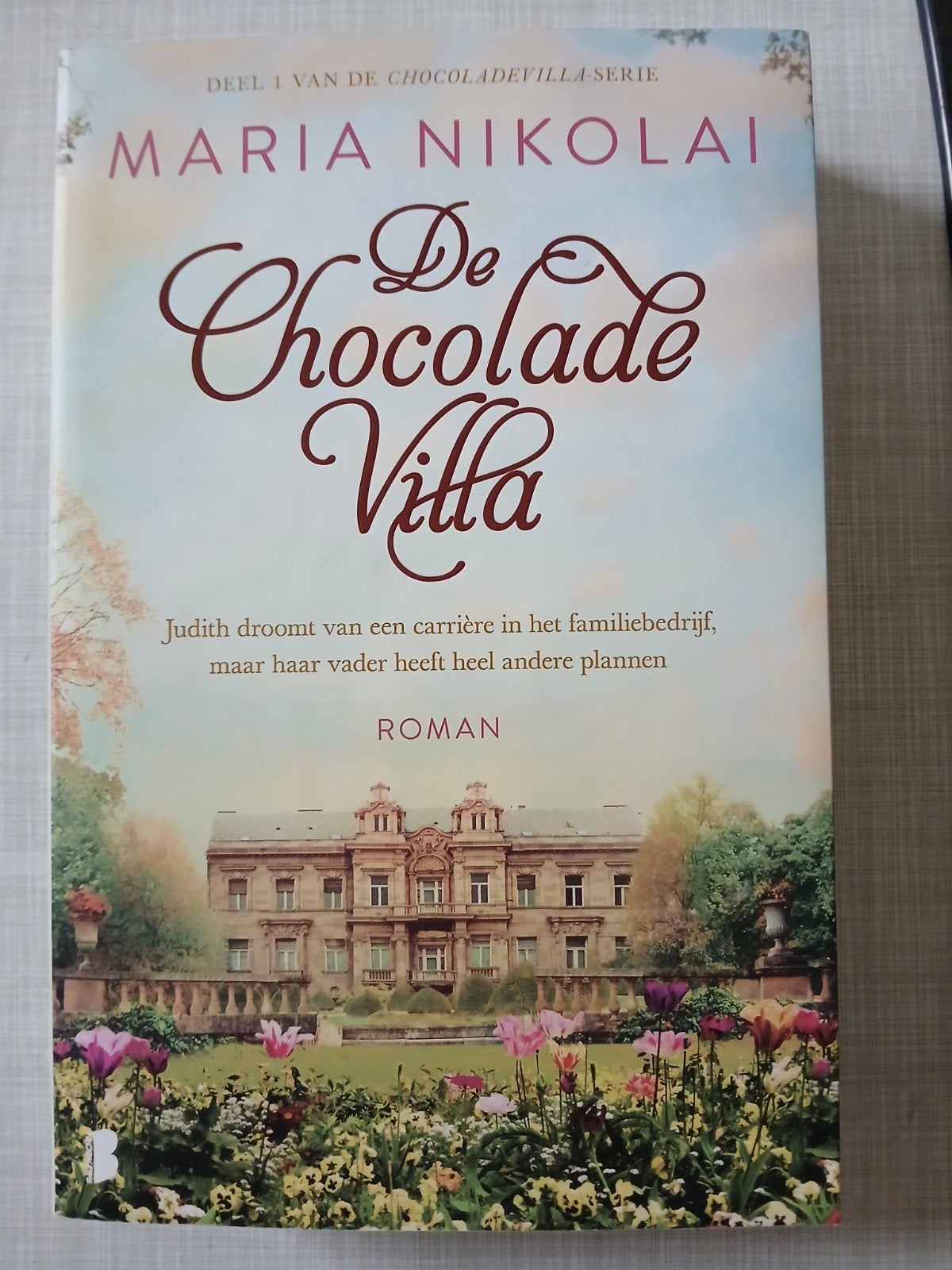 Maria Nikolai - De chocoladevilla, Ophalen of Verzenden, Zo goed als nieuw, Maria Nikolai