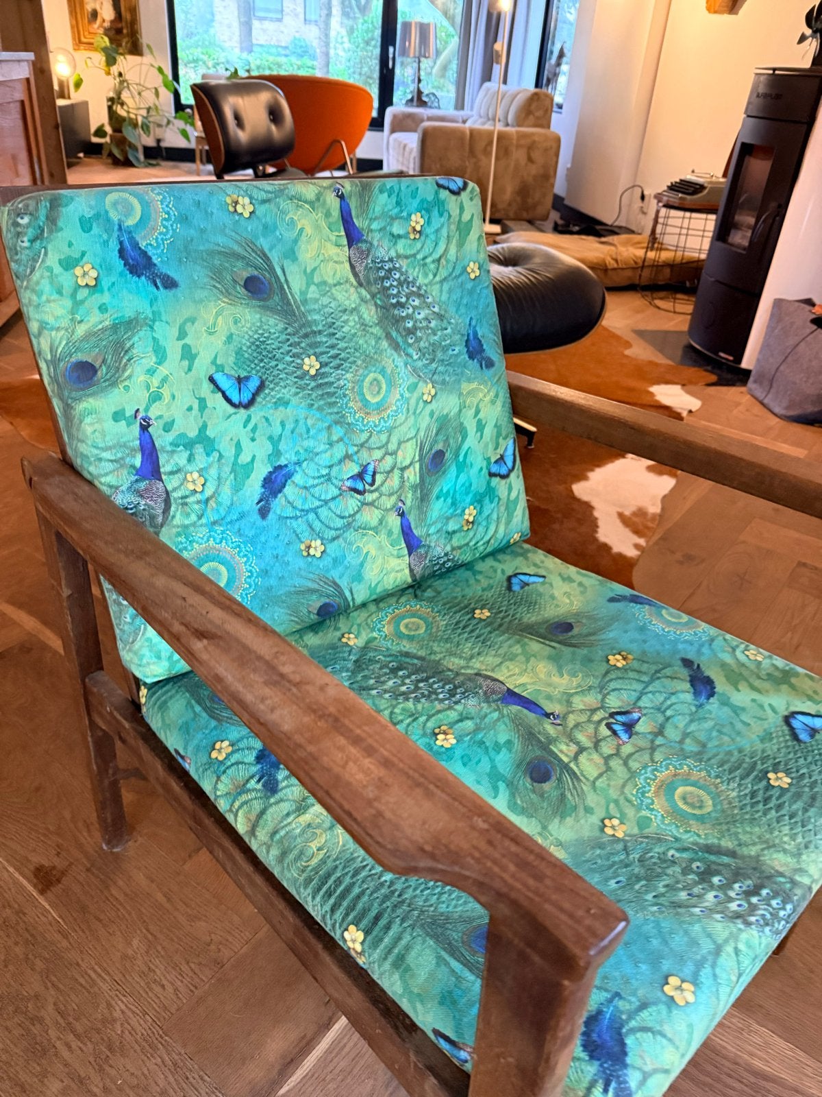 Vintage fauteuil met pauwenprint GRATIS!, Huis en Inrichting, Ophalen, Gebruikt, Overige kleuren, Eén