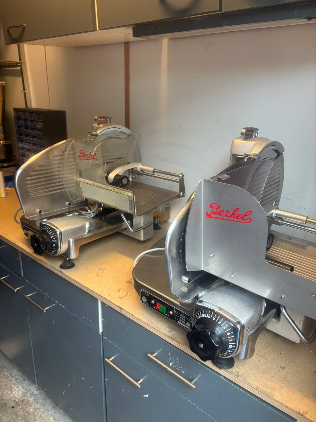 berkel snijmachine, Ophalen