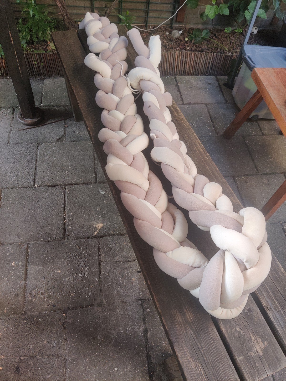Gevlochten bed bumper - Zacht en veilig voor baby's, Ophalen, Nieuw, 180 cm of meer, Minder dan 70 cm