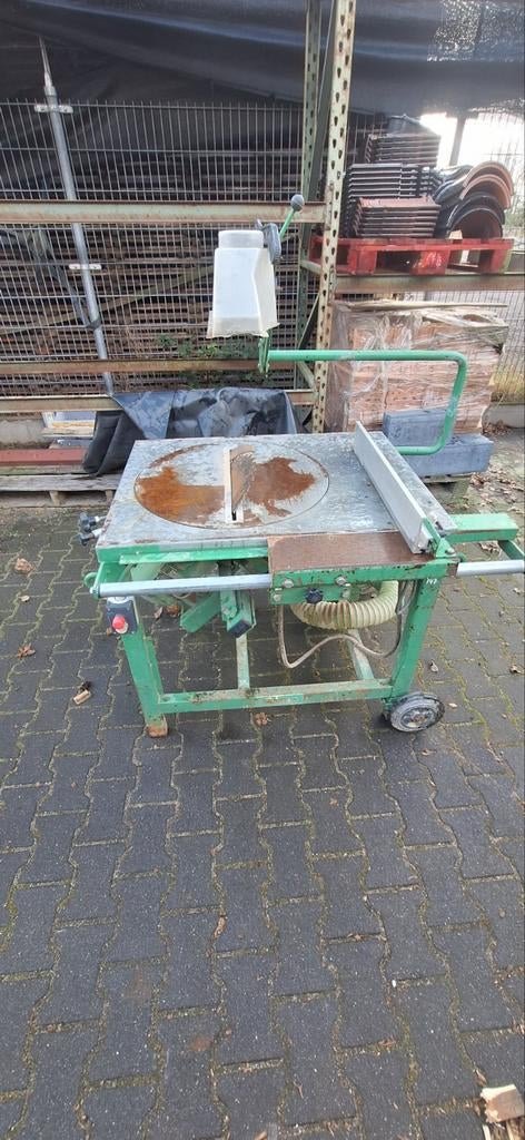 Bouwzaag op Krachtstroom incl. zaagblad, Doe-het-zelf en Verbouw, Gereedschap | Zaagmachines, Gebruikt, Cirkelzaag, Onbekend, 70 mm of meer