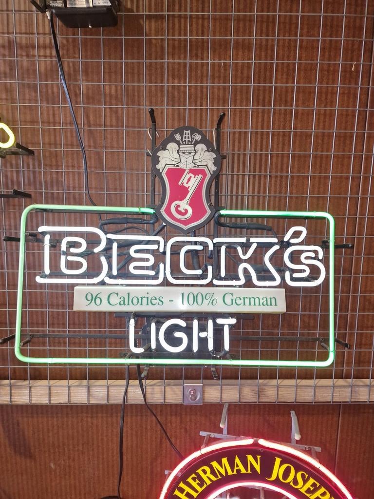 Beck 's light beer usa neon