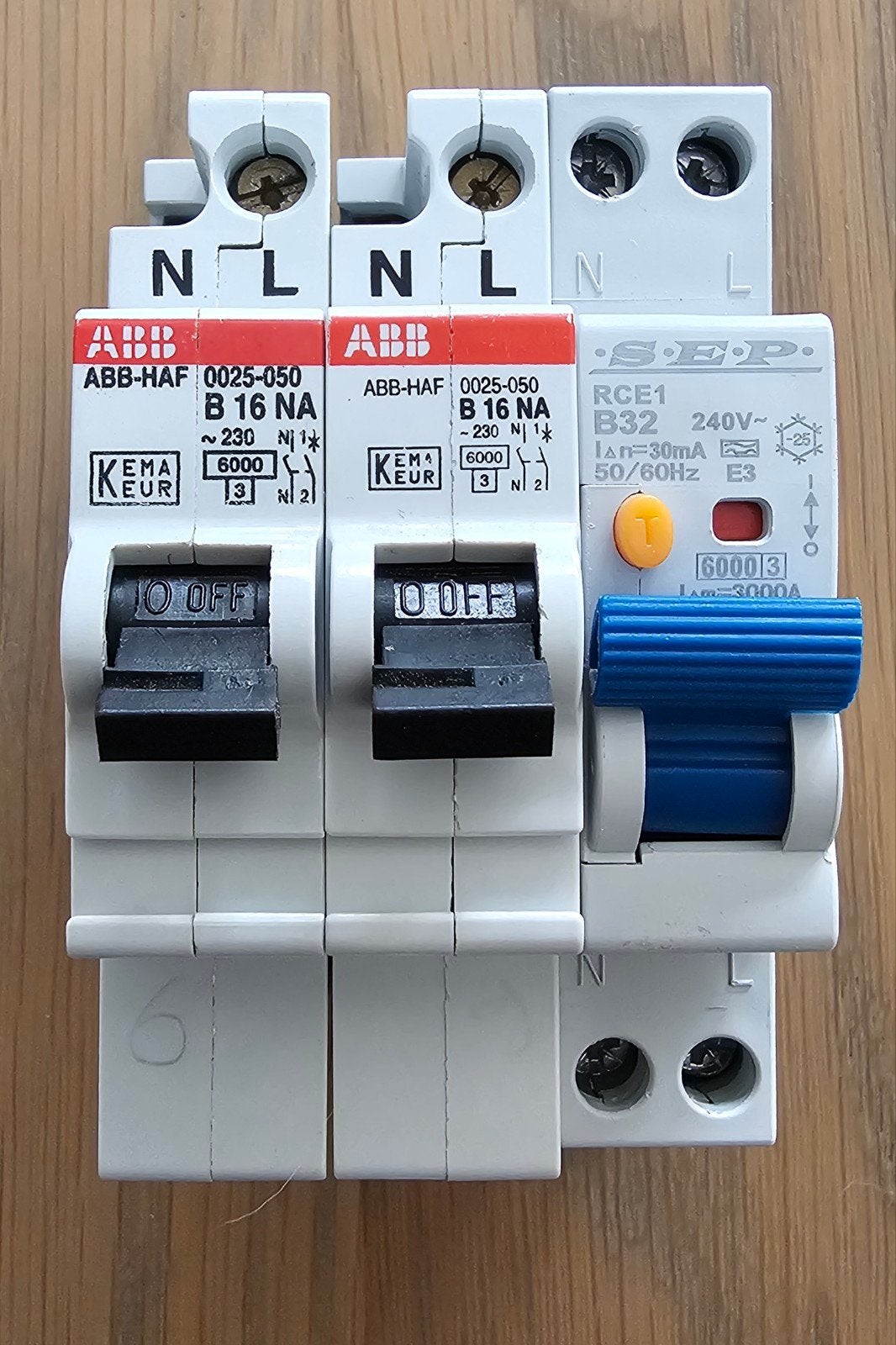 ABB HAF 0025-50 B16 NA & SEP RCE1 B32 Aardlekautomaat, Ophalen of Verzenden, Gebruikt, ABB, Installatieautomaat