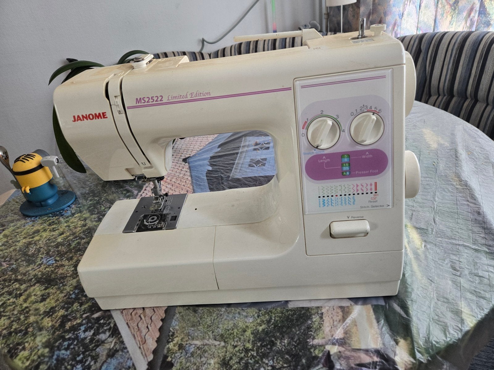 Janome MS2522

Limited Edition naaimachine, Hobby en Vrije tijd, Naaimachines en Toebehoren, Ophalen, Gebruikt, Naaimachine, Janome