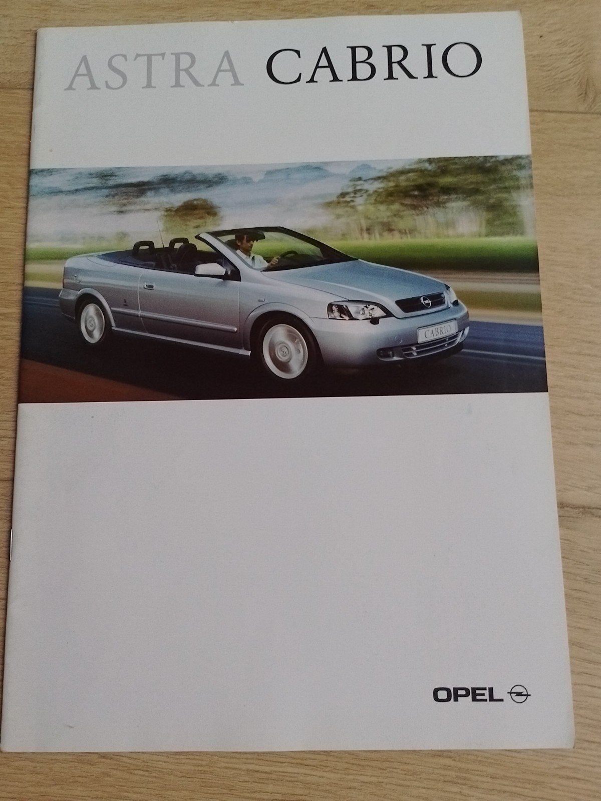 Opel Astra G Cabriolet folder, Ophalen of Verzenden, Nieuw, Opel