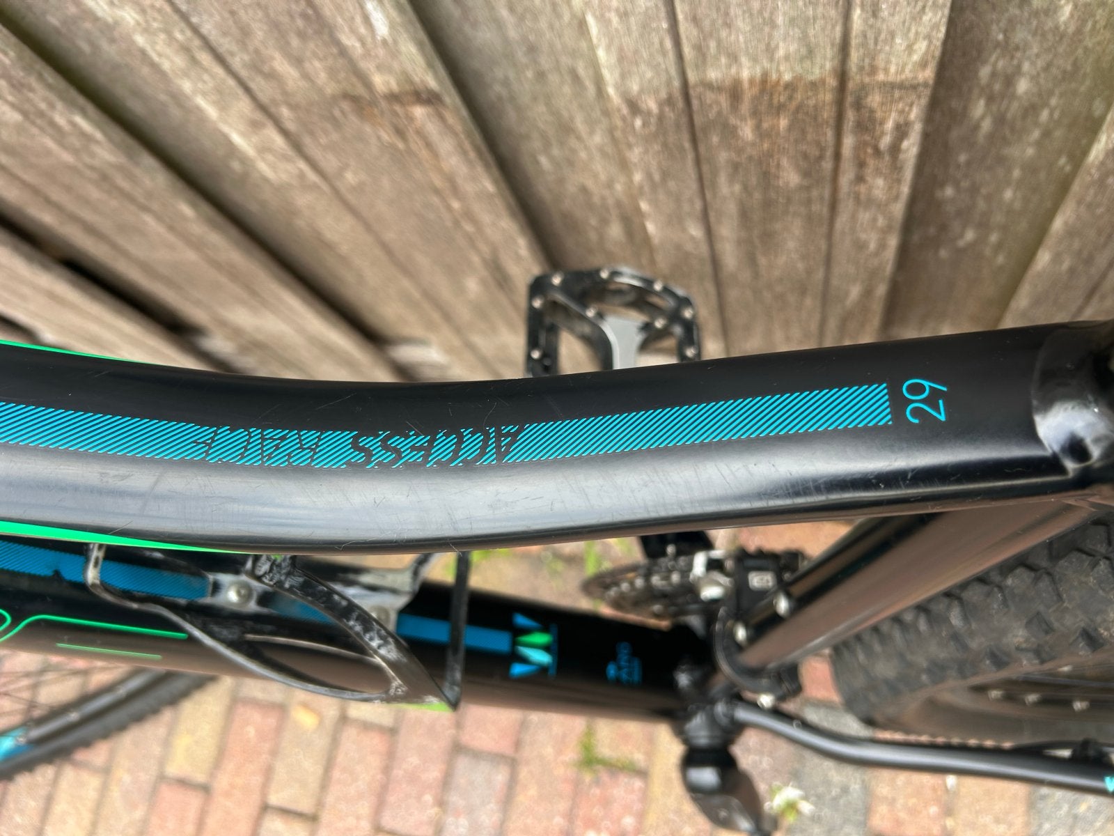 Foto 3 van Cube Access WS Race 29 Mountainbike - Zo goed als nieuw