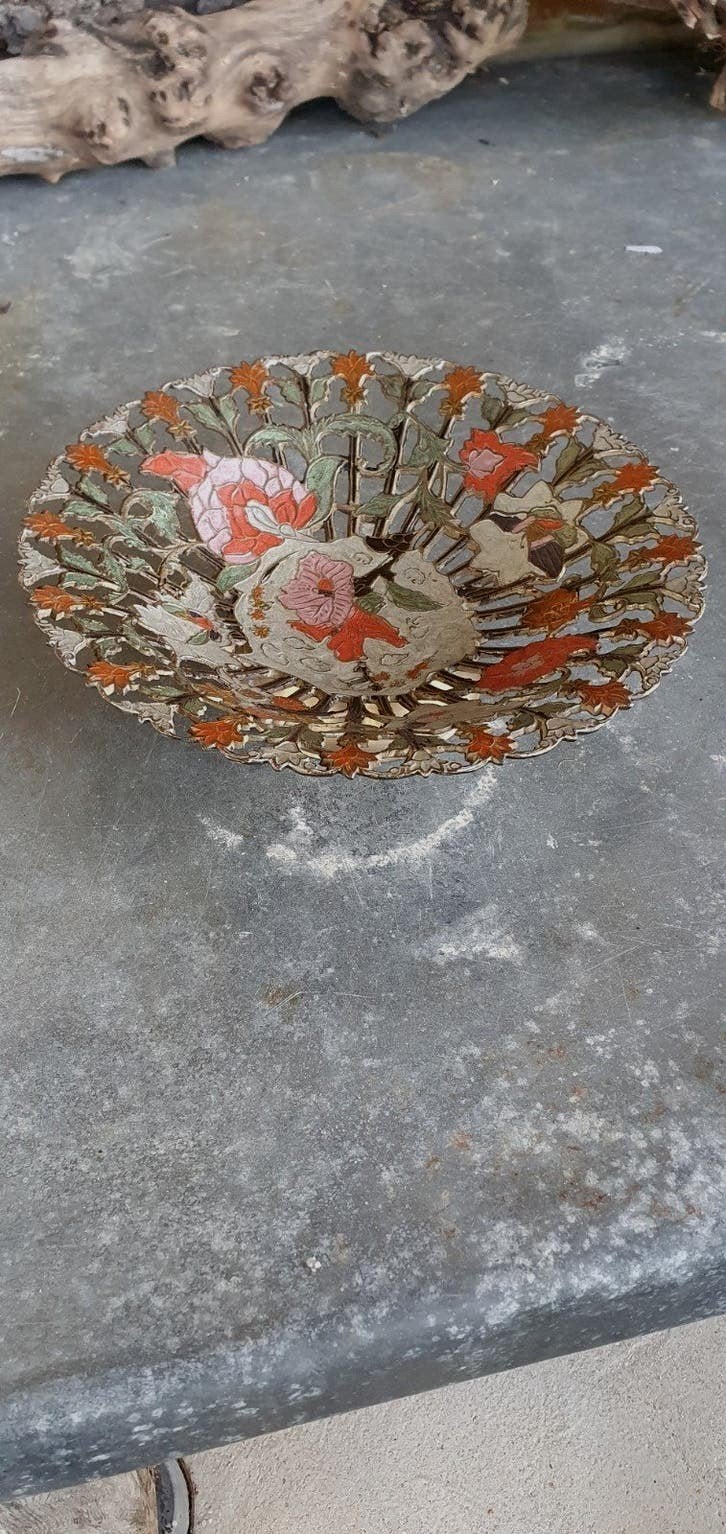 opengewerkt messing schaal cloisonné stijl, Ophalen of Verzenden, Zo goed als nieuw