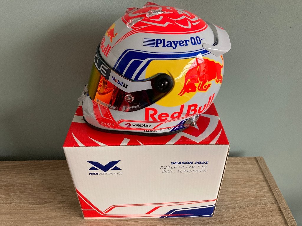 ✅ Max Verstappen 1:2 helm 2023 Season Red Bull Racing RB19, Ophalen of Verzenden, Nieuw, Formule 1
