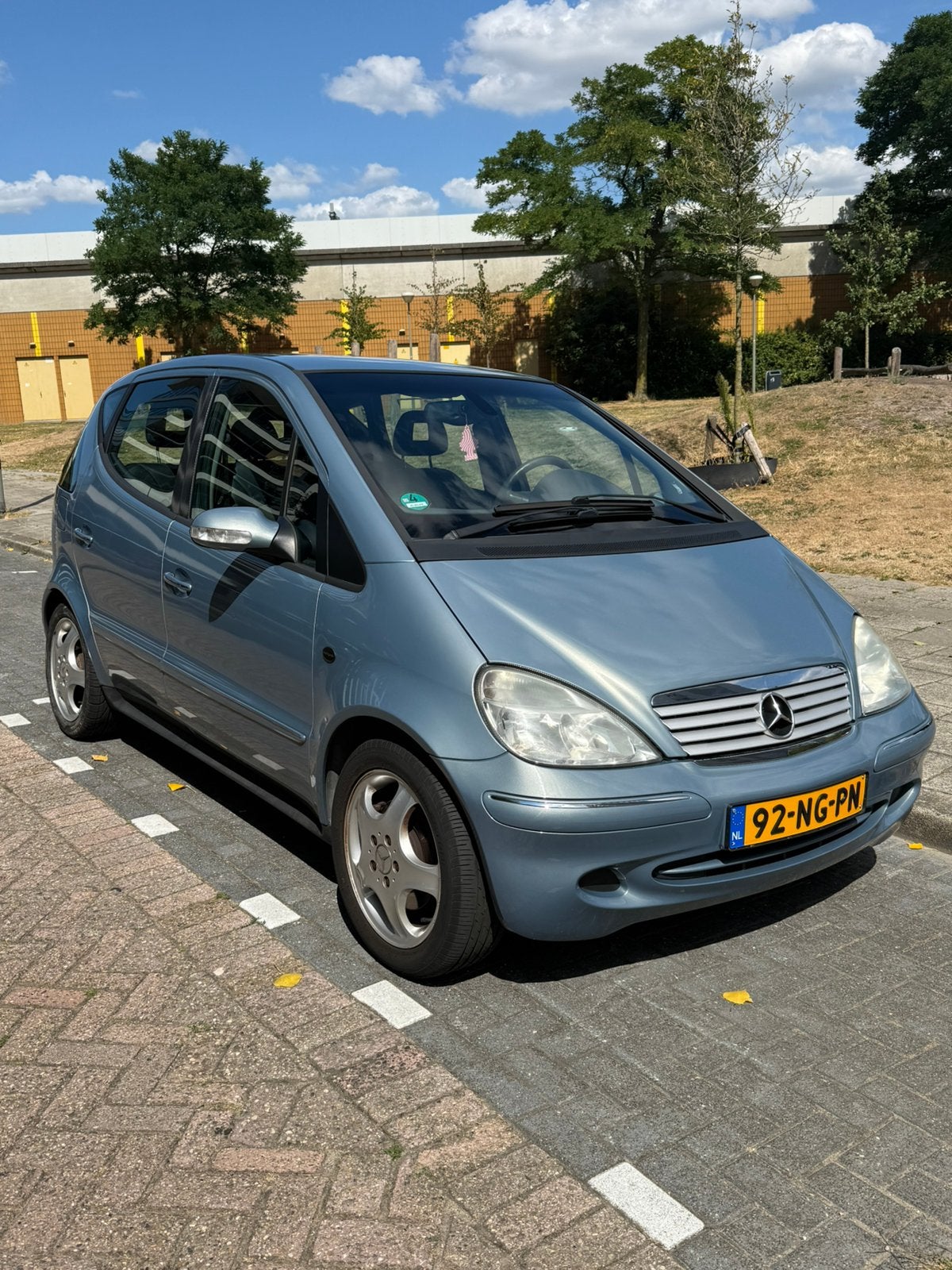 Mercedes-Benz A-Klasse 1.9 A190 Lang 2003 Blauw, Auto's, Mercedes-Benz, 125 pk, Zwart, 4 cilinders, Leder en Stof