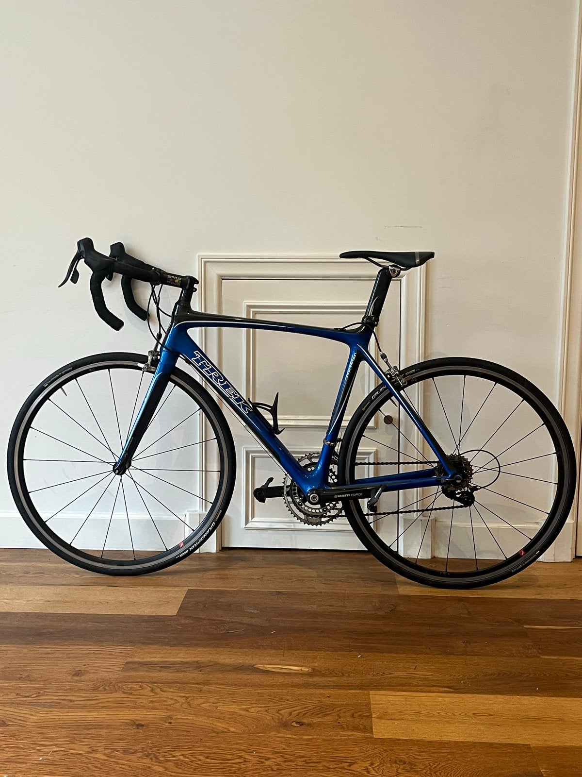 Trek Madone 5.2 racefiets, M54, Carbon, SRAM Force / Rival, 28 inch, Carbon, Zo goed als nieuw, Meer dan 20 versnellingen