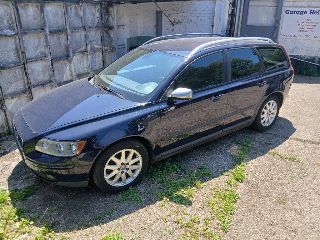 Volvo V50 2.4 170PK Geartronic 2006 Blauw, Auto's, 700 kg, Blauw, 2435 cc, 170 pk