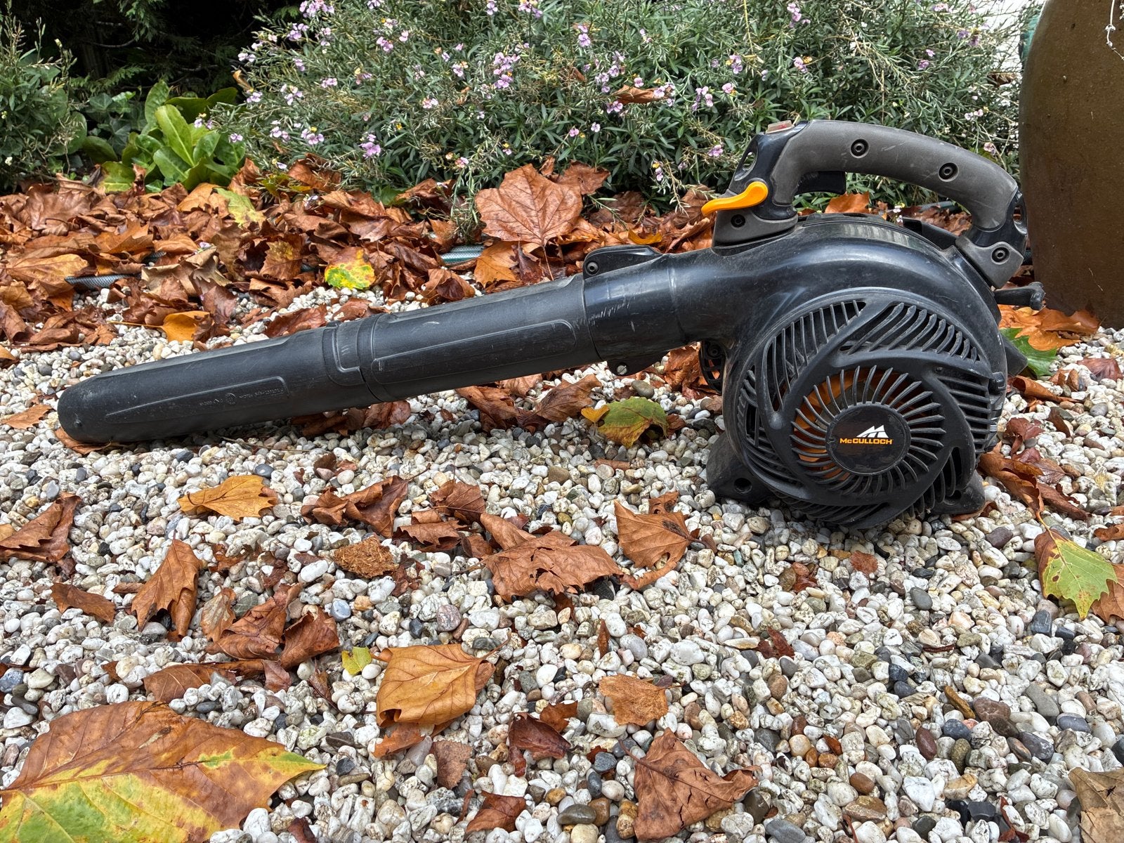 McCulloch GBV 345 Bladblazer op Benzine, Benzine, Gebruikt, Met zuigfunctie, Handgedragen