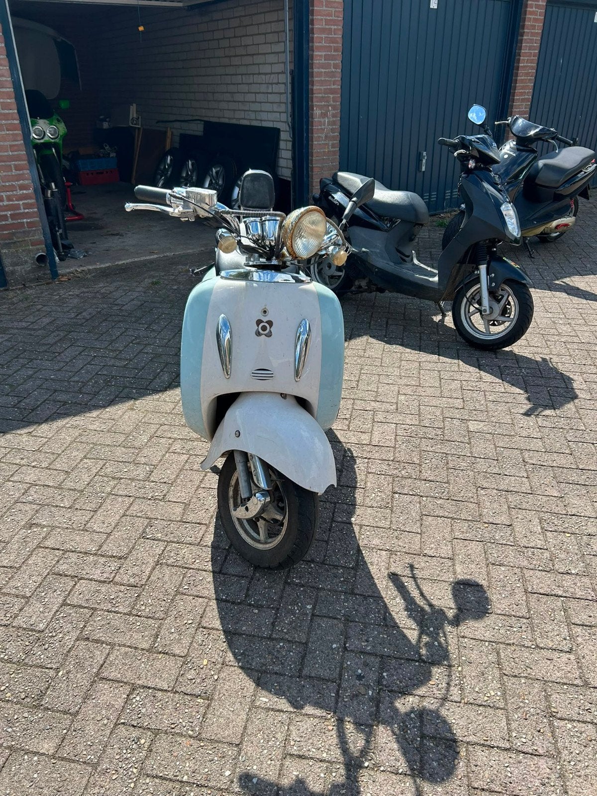 2 loop of sloop scooters, Ophalen, Gebruikt, Benzine