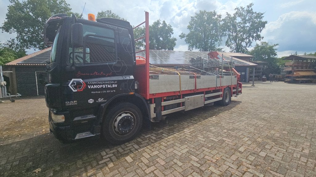 Daf bakwagen met kraan te koop, Zwart, Particulier, Blauw, 220 pk