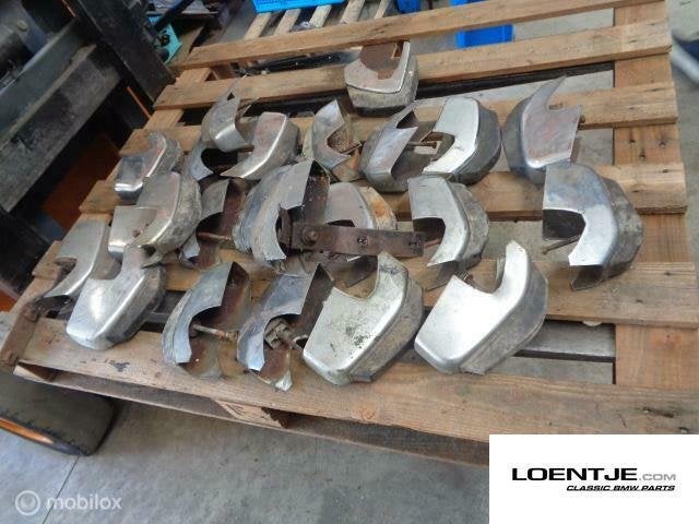 Bumperrozet BMW neue klasse NK 2000 1800 1600, Auto-onderdelen, Gebruikt, Ophalen of Verzenden, BMW, BMW