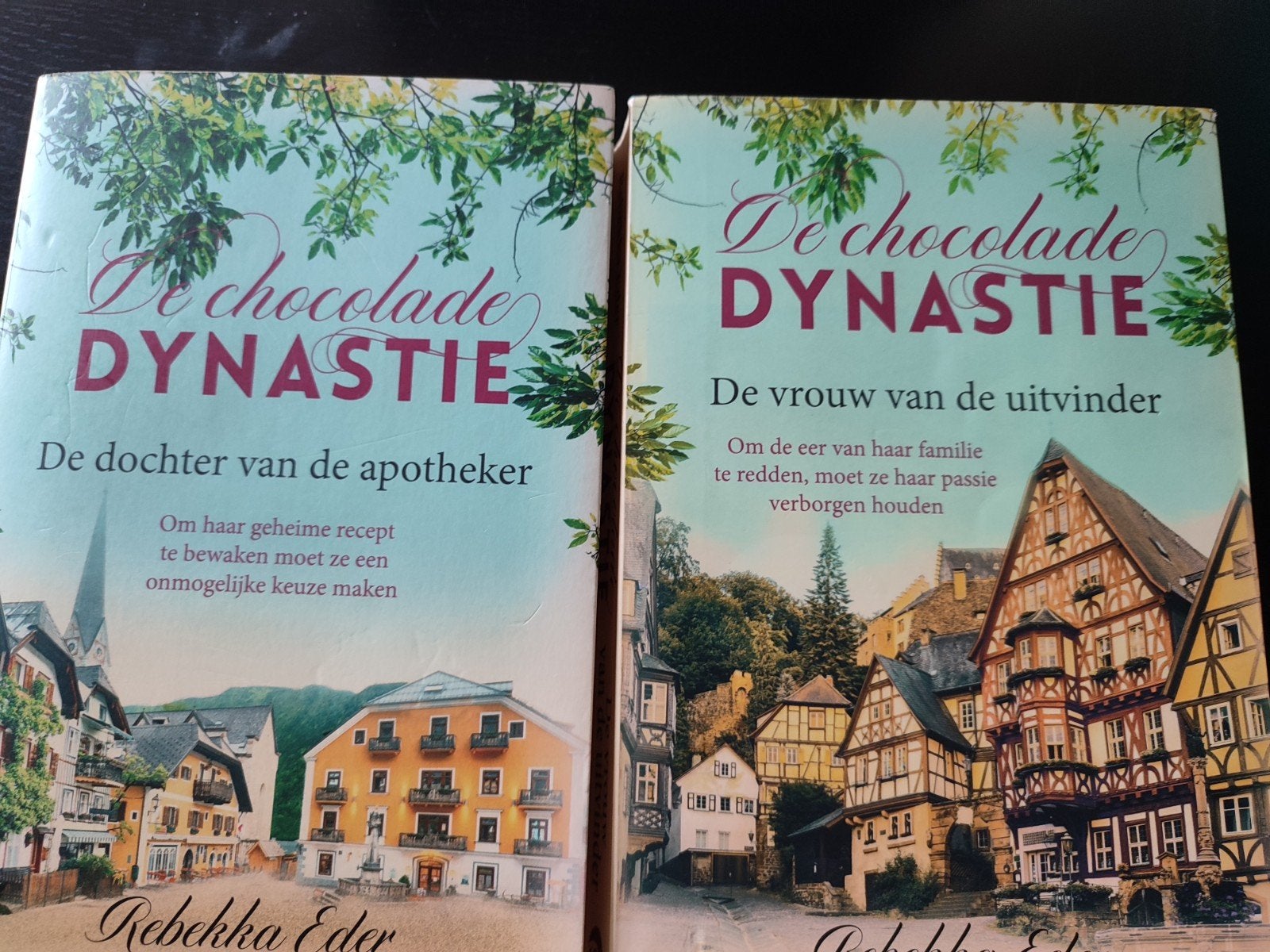 De Chocolade Dynastie - Deel 1 & 2 - Rebekka Eder, Ophalen of Verzenden, Zo goed als nieuw, Rebecka Eder, Nederland