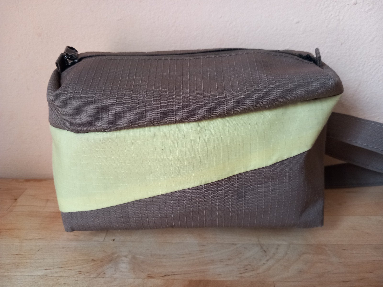 Susan Bijl bum bag S, Ophalen of Verzenden, Schoudertasje