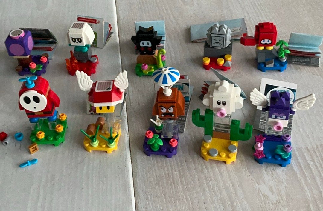 Lego mario - serie 2, 71386. Mario startset (71360), Hobby en Vrije tijd, Ophalen of Verzenden, Zo goed als nieuw, Taarten of Cupcakes