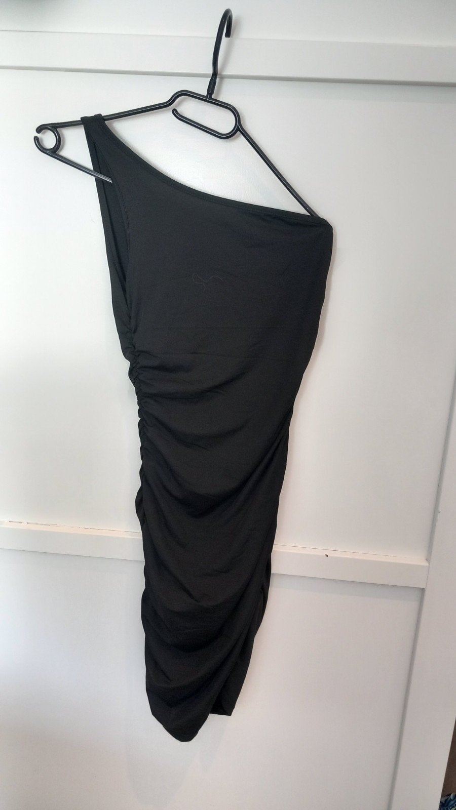 Off shoulder jurkje maat XS - Helemaal nieuw, Kleding | Dames, Ophalen, Nieuw, Maat 34 (XS) of kleiner, Zwart