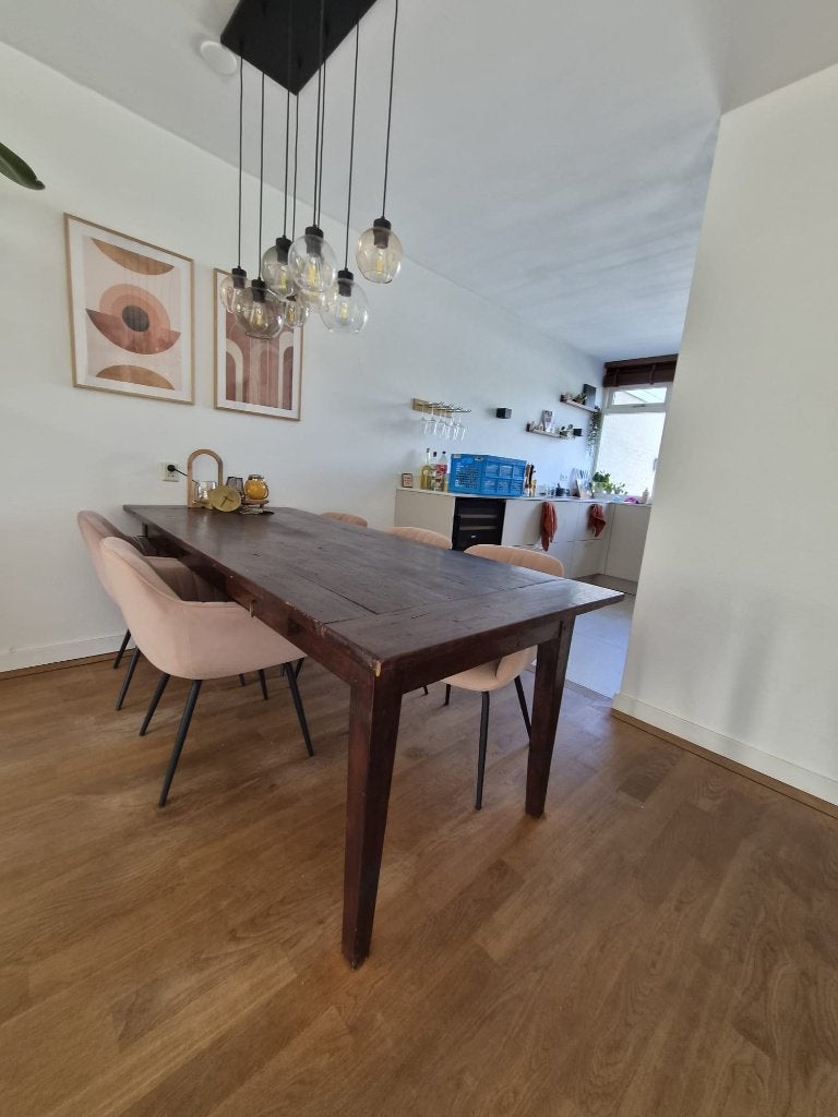 Robuuste houten eettafel met twee opberglades, Gebruikt, 200 cm of meer, 50 tot 100 cm, Vier personen