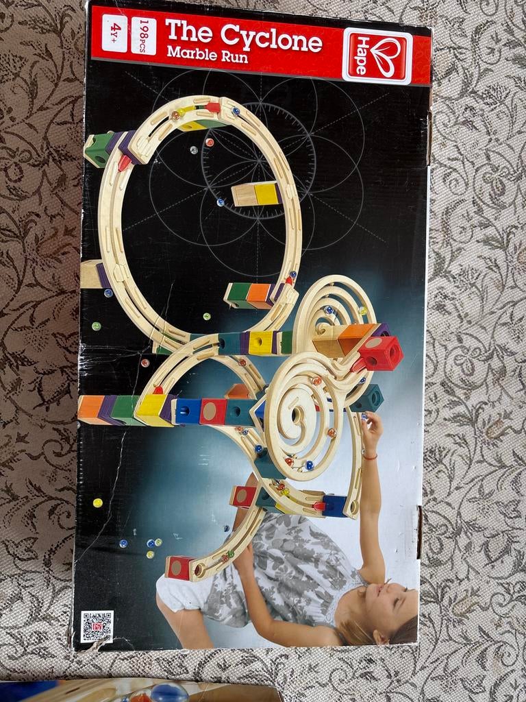 Hape Knikkerbaan: The Cyclone & Music Motion Set, Ophalen of Verzenden, Gebruikt, Bouwen, Met geluid