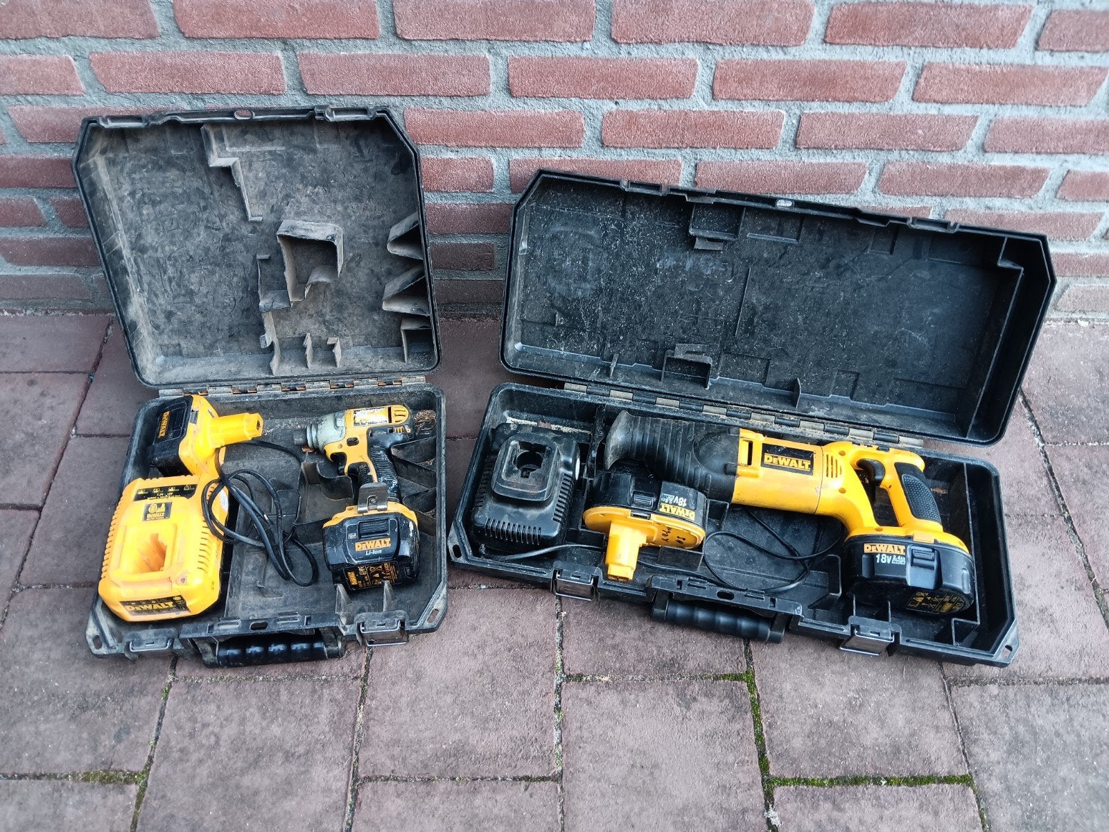 Dewalt schroefmachine en reciprozaag, Doe-het-zelf en Verbouw, Gereedschap | Boormachines, Ophalen of Verzenden, Gebruikt