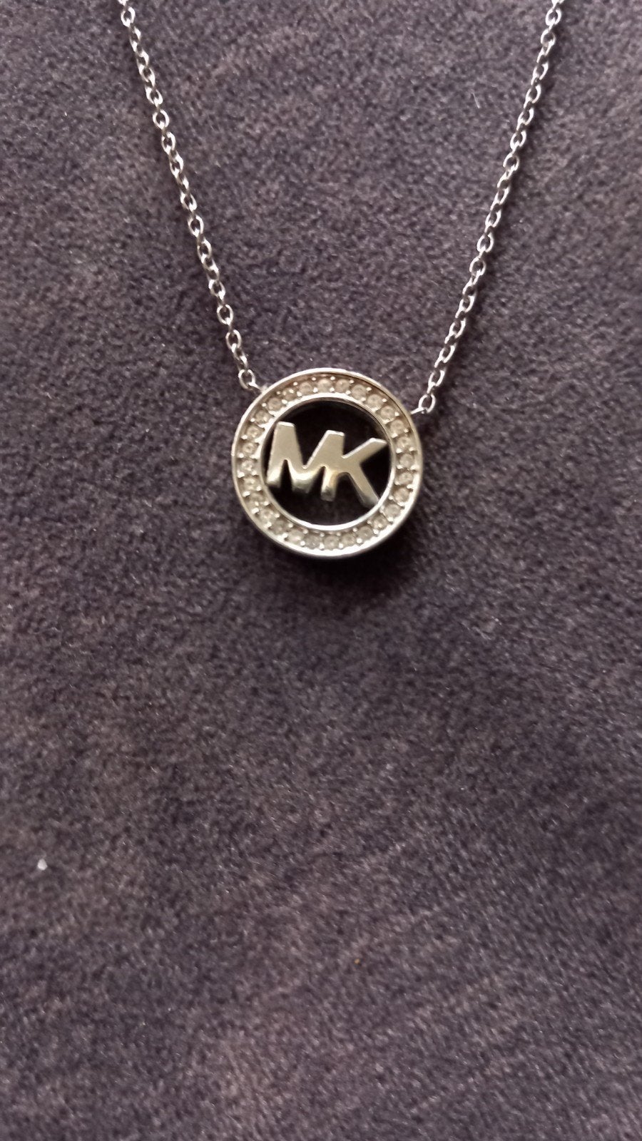 Michael Kors ketting met MK-logo en kristallen, Overige materialen, Met kristal, Ophalen of Verzenden, Zo goed als nieuw