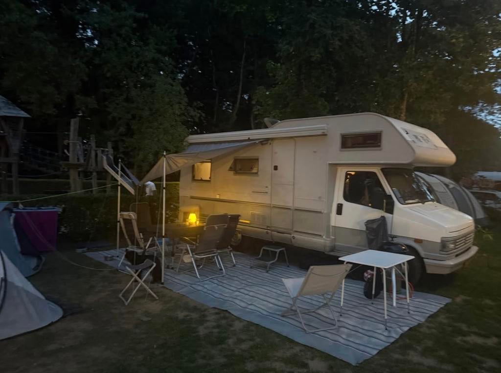 Camper Peugeot J5 Turbodiesel 6 persoons, Caravans en Kamperen, Campers, Particulier, Half-integraal