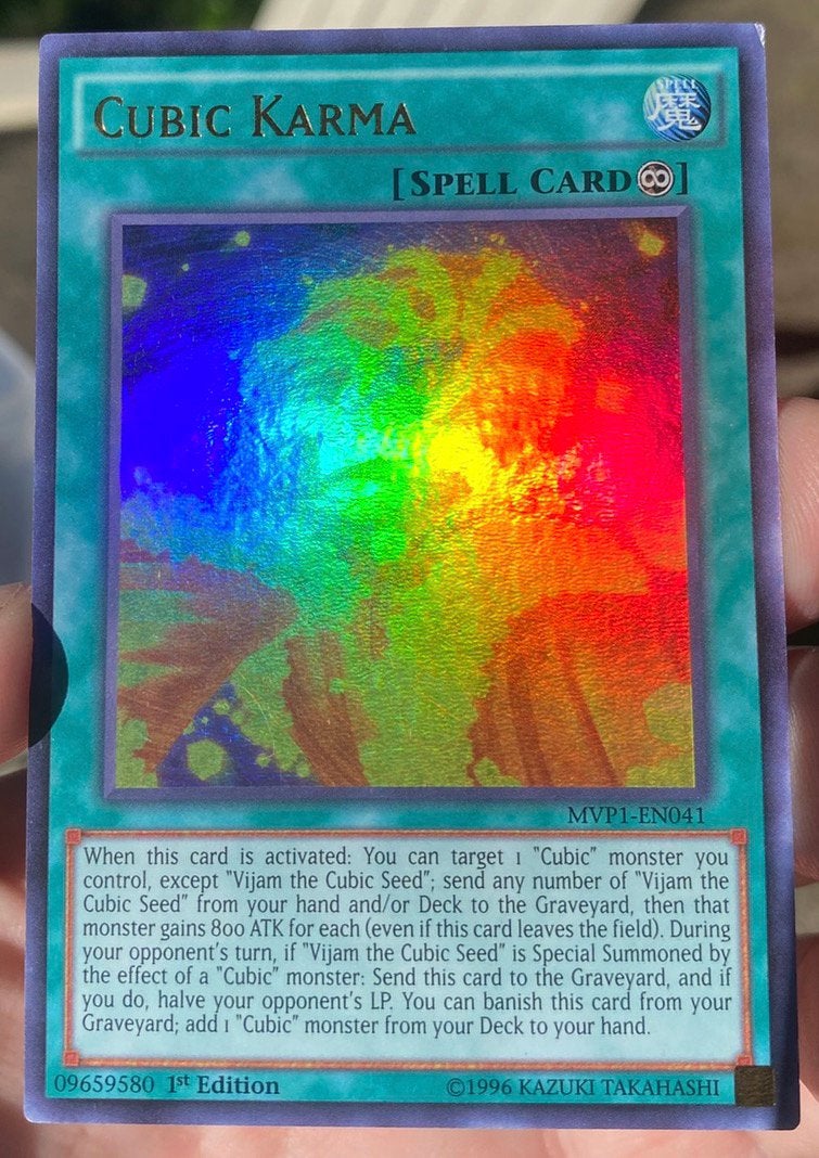 Yu-Gi-Oh! Cubic Karma MVP1 1st Edition !, Ophalen of Verzenden, Zo goed als nieuw, Losse kaart, Foil