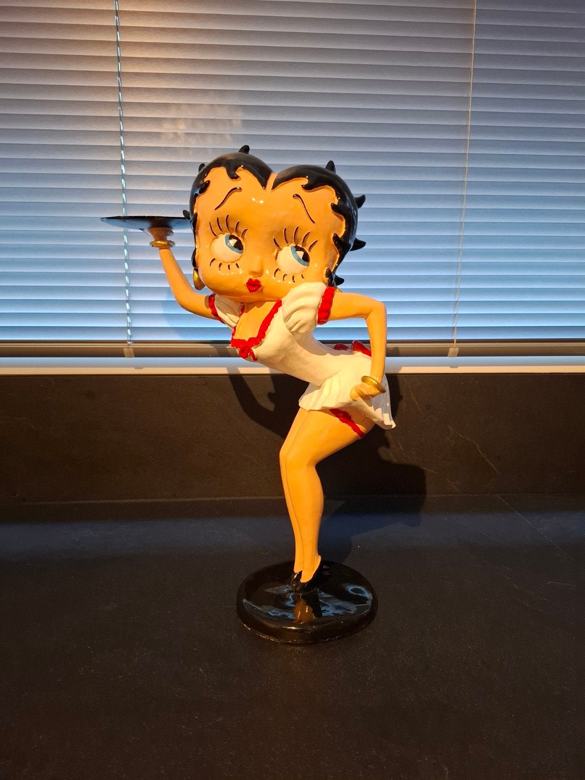 Betty Boop Beeld met Dienblad - Decoratief en Uniek, Ophalen, Gebruikt