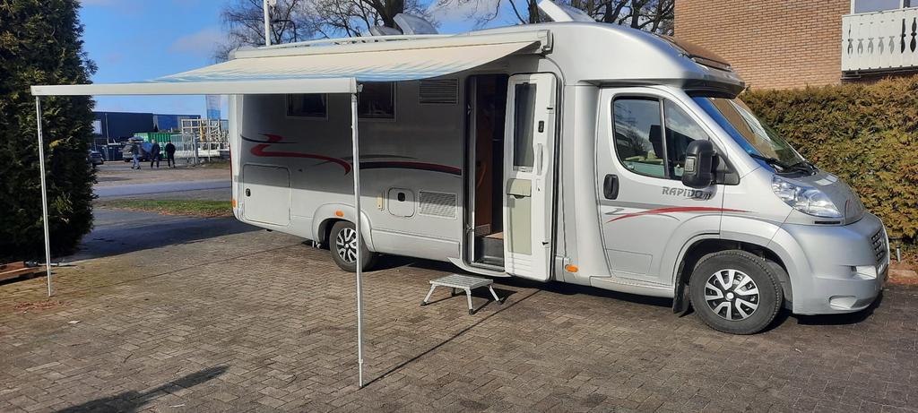 Rapido 7090+ Camper met levelsysteem, Caravans en Kamperen, Campers, Particulier, tot en met 2, Half-integraal, Rapido, Fiat, Diesel
