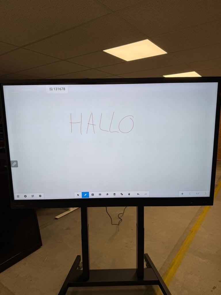Clevertouch Impact Plus 2 75” 4K Touchscreen Digibord, Diversen, Ophalen of Verzenden, Mobiel, Zo goed als nieuw, Digiboard