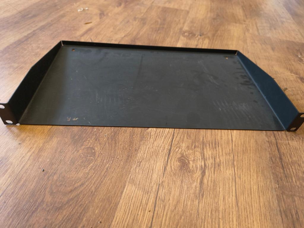 19 inch metalen legbord. 27 cm diep, Ophalen of Verzenden