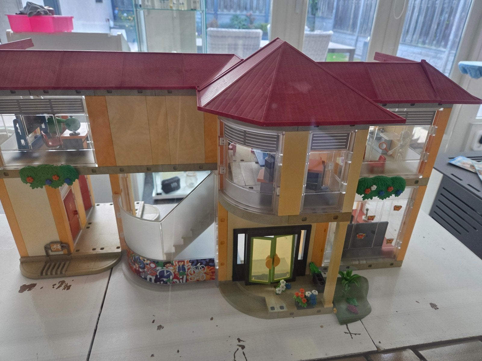 Playmobil School (4324) - Compleet met doos en instructies, Ophalen of Verzenden, Zo goed als nieuw, Bouwen