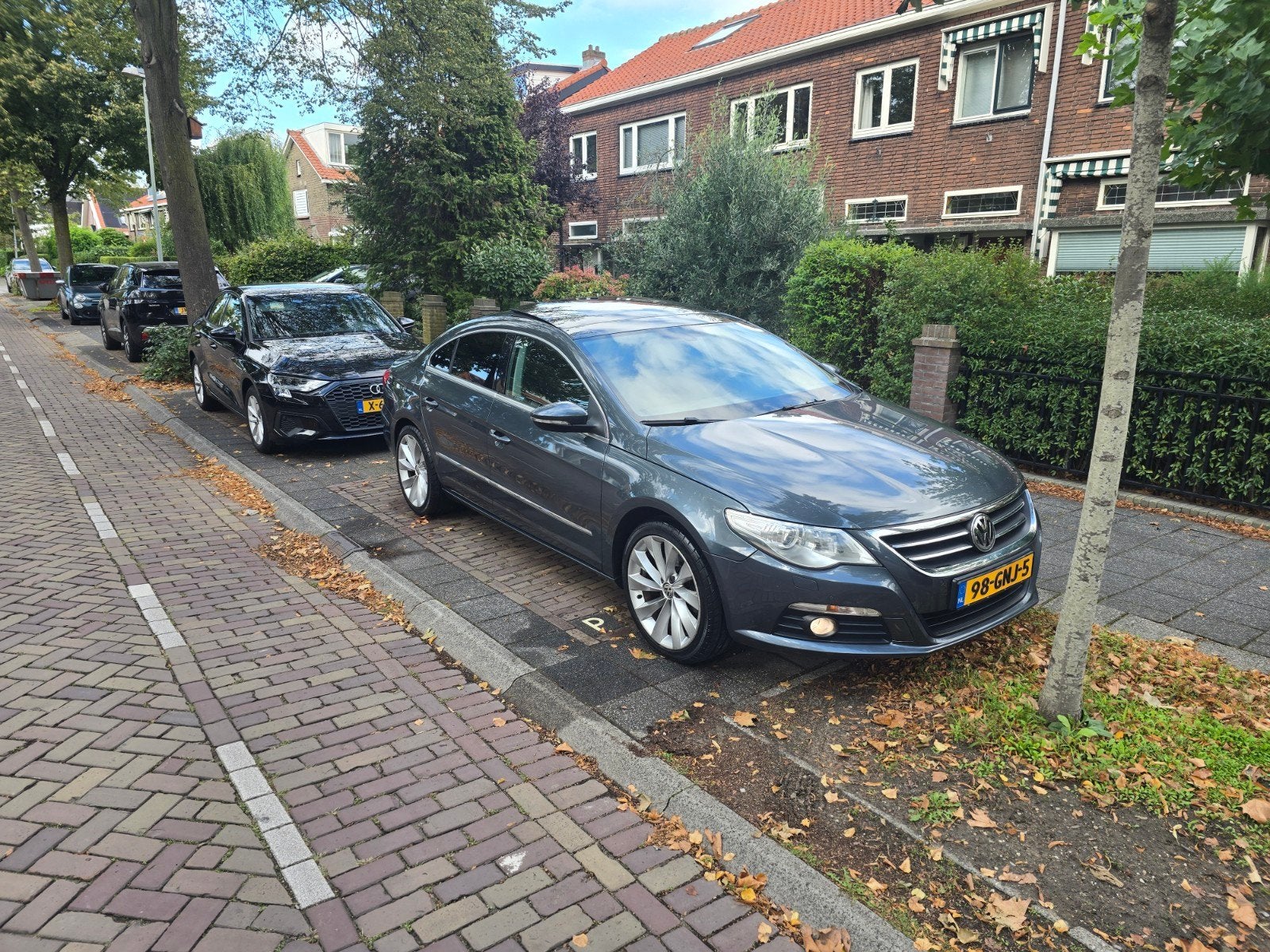 VW Passat CC 1.8 TSI 4p Pano/Nav/Xenon/Clima/CC/PDC/T haak, Stof, Zwart, 4 cilinders, Origineel Nederlands