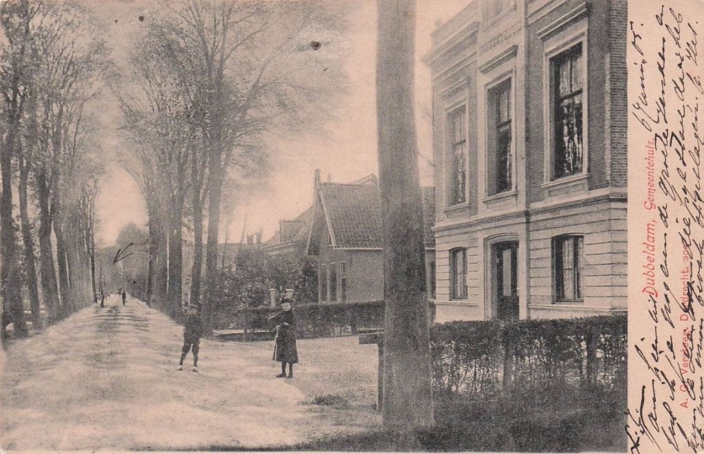 703-132-041 Dordrecht Dubbeldam Gemeentehuis, Verzenden, Voor 1920, Zuid-Holland