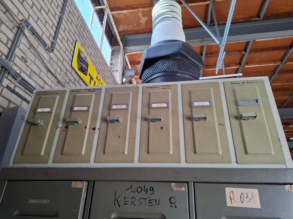 Klein lockerkastje (evt. 4 stuks), Huis en Inrichting, Kasten | Lockerkasten, Ophalen