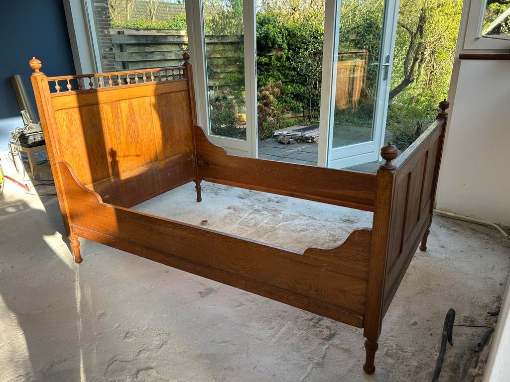 Antiek houten bed Auping Deventer, Ophalen