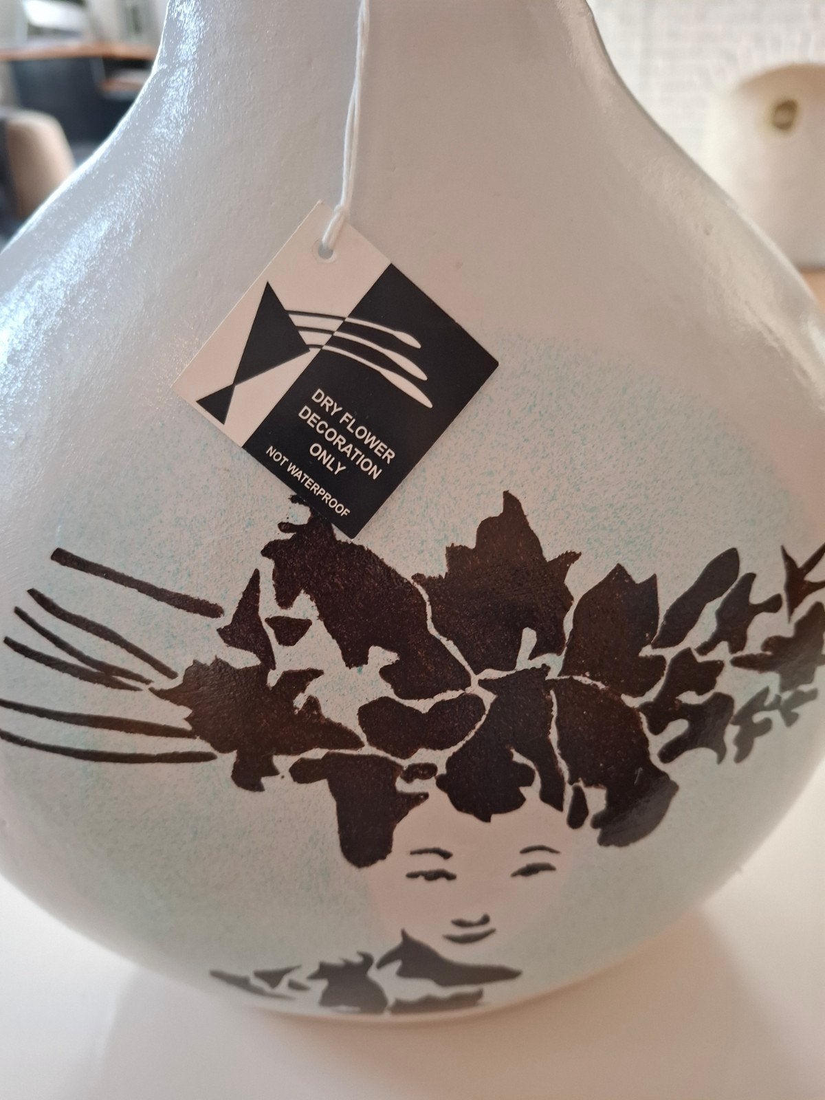 only vase, Ophalen of Verzenden