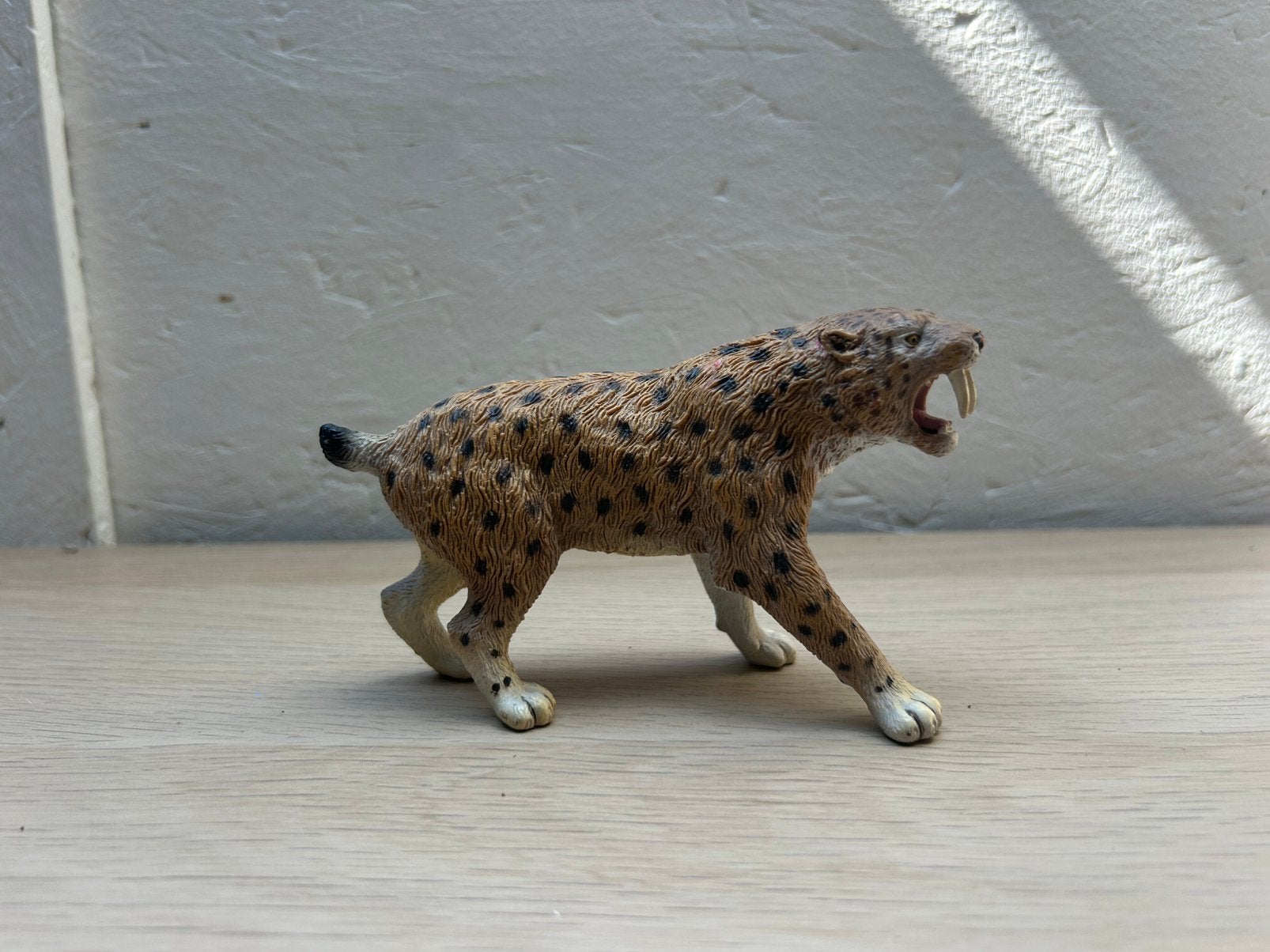 CollectA smilodon ( sabeltandtijger), Ophalen of Verzenden, Zo goed als nieuw, Paard, Beeldje of Figuurtje