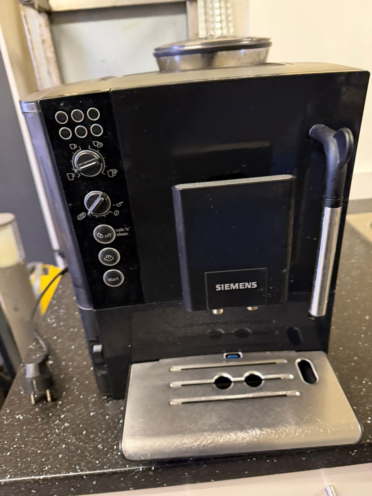 Bonen Koffiemachine siemens, Ophalen, Zo goed als nieuw, Koffiemachine