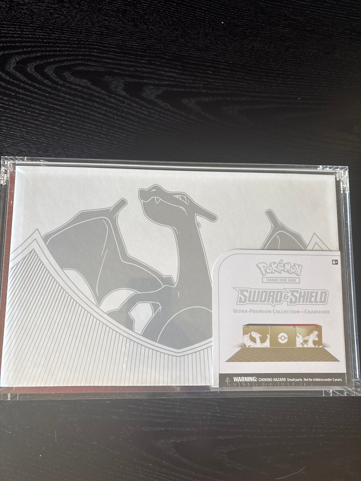 Pokémon Sword & Shield UPC Charizard Ultra-Premium Collectie, Ophalen of Verzenden, Nieuw, Overige typen