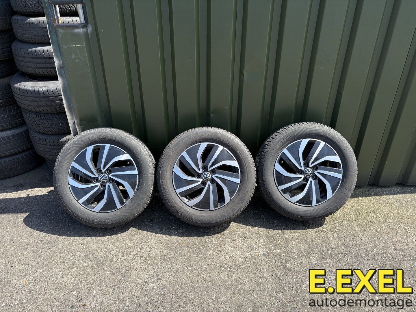 2 velgen met banden 5x100 Volkswagen Polo 2G Vanaf 2020, Auto-onderdelen, Gebruikt, -, -, Banden en Velgen