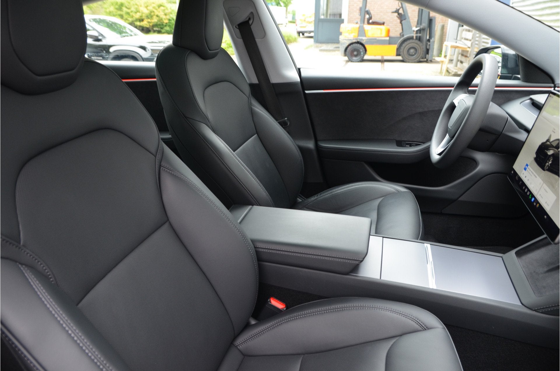 Tesla Model 3 Premium Long Range AWD 78 kWh Highland AutoPil, Automaat, 12 maanden, Gebruikt, Zwart