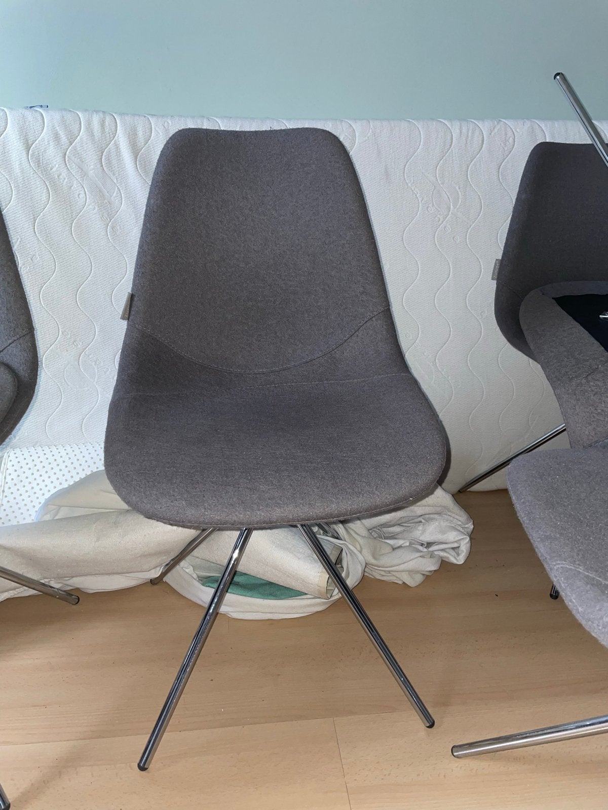 Zuiver Eetkamerstoelen - Grijs (6 stuks), Huis en Inrichting, Ophalen, Gebruikt, Vijf, Zes of meer stoelen, Stof