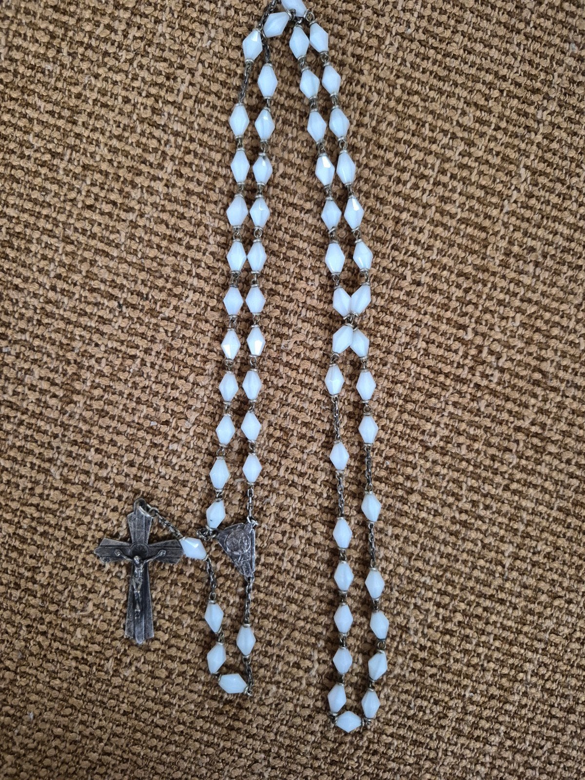Antieke Rozenkrans met Witte Kralen en Zilveren Kruis, Ophalen of Verzenden