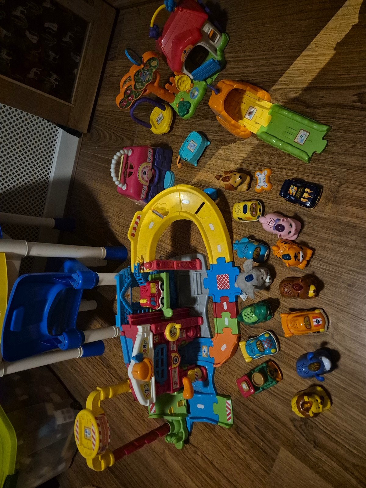 Zoef zoef dieren / toet toet auto, Ophalen, Gebruikt, 2 tot 4 jaar