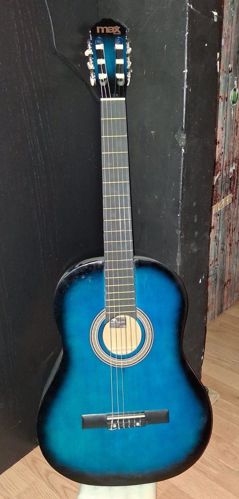 Max Klassieke Gitaar - Blauw/Zwart, Muziek en Instrumenten, Snaarinstrumenten | Gitaren | Akoestisch, Ophalen, Gebruikt, Overige typen